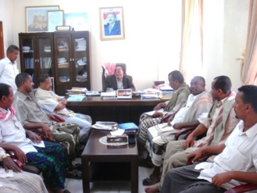  Al-khanbashi meets with  governing body of Rayaan team of Saah