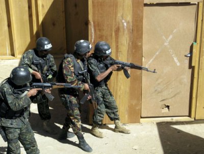 Yemen says 35 Qaeda suspects killed, dozens arrested