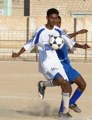 Al-wehdah  and Al-saqr  lea their groups in second division league