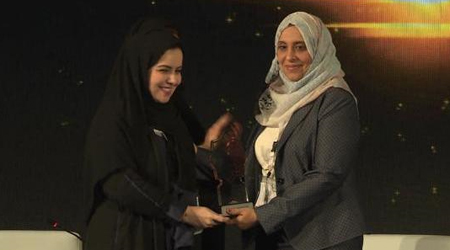 Social Affairs Minister emphasizes need to empower Arab women in all fields