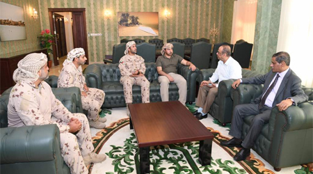 Interior Minister discusses with UAE commanders security issues