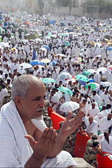 Al-Asheikh warns Muslims against deviant ideology