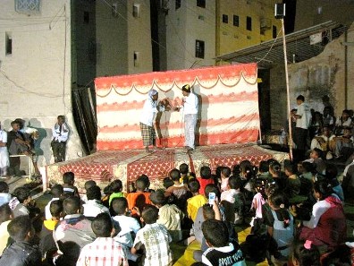Al-ahqaf from Ba-shahaa'rah Zone  in Seiyoun organizes folkloric function to celebrate Eid    