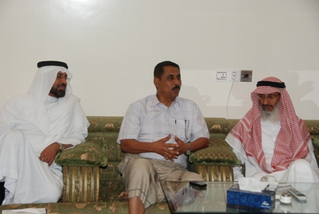 Omaeir meets Saudi   Academic delegation  