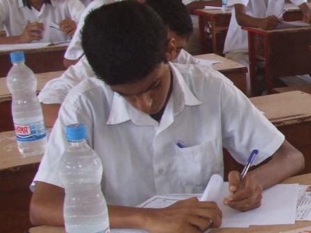 Al-dein inspects the examination centers in Mukalla Mukalla 