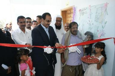 Al-deini opens  Al-falaah School exhibition 