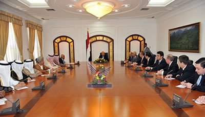 Vice President meets foreign envoys for talks