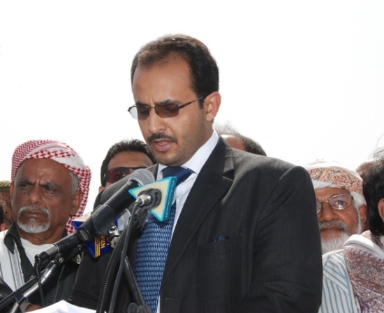 Governor Al-deini  meets with Hadramout  National Council services committee   