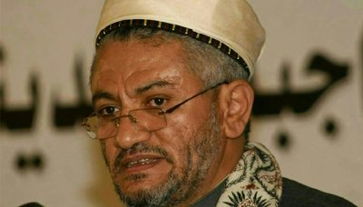  Al-Hitar invites preacher of Holy Mosque to visit Yemen