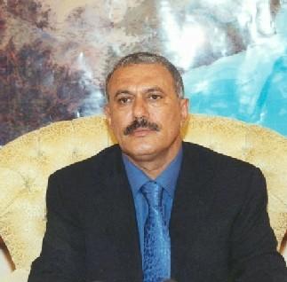 President Saleh visits state officials in Saudi military hospital