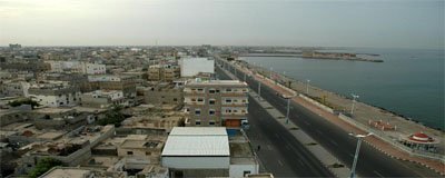 Loca Authority and  Council of Coordination of civil society organizations in Hadhramaut review their 