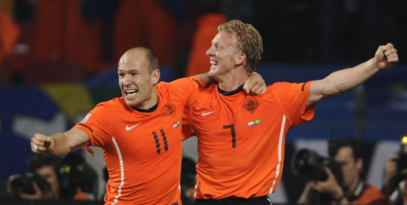 Holland send Brazil crashing out of Cup