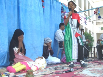  Khalifa Omar bin al-Khattab girls School celebrate school Day 