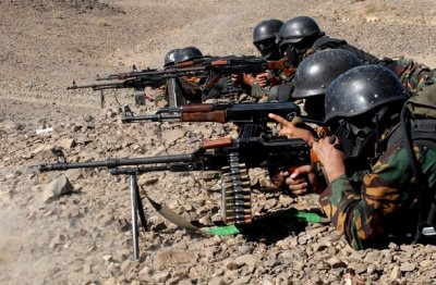 Forces combing Marib in search for suspects after arrests