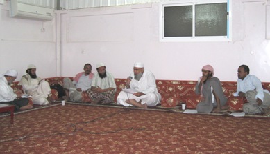 Al-moalim Forum  organizes  a panel discussion entitled ) 
