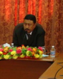 A coordination meeting between the local authority and the reconstruction fund