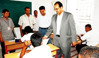 Governor A-ldeini inspects the ongoing  basic school final Examination