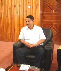 Omaier heads a meeting in Seiyoun discussing  
