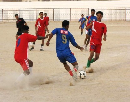 In a friendly match Seiyoun hlod Wadi super star team to a draw