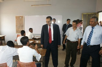 Al-deini  inspects  final Examintion  in vocational and technical institutes