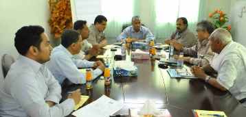 Al-menhali chaires a meeting on water project of Haj Al-jowl