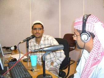 Poet Abdulla Salem Zain in the Hospitality of Poets Forum 