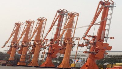 Alat Pengangkut Listrik Akan Segera Dipasang Di Pelabuhan Aden