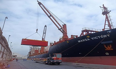 Pelabuhan Mukalla Kembali Giat Menerima Kapal-kapal Niaga