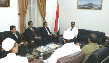 Gubernur Hadhramaut Temui Dubes RI di Wisma