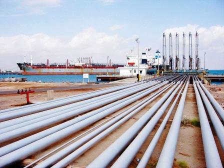 Yaman Impor 84 Ribu Ton Bahan Bakar Dari UEA