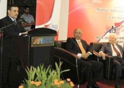 Menteri Malaysia Minta Partisipasi Di Festival Malaysia Sana'a