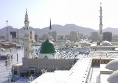 Solat Jamaah Di Madinah Munawarah, Hukumnya Apa???