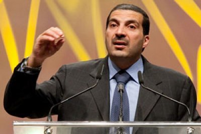 Da'i Kondang Asal Mesir Amr Khaled Pimpin Kampanye Moderasi di Yaman