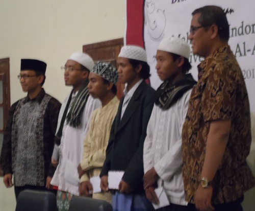 Empat Delegasi Hadhramaut Sabet Juara LKTI