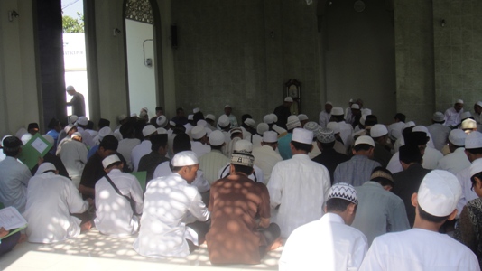 Pelepasan mahasiswa Al Ahgaff 2