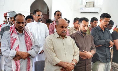 Anggota Majelis Kepresidenan Al-Khanbasyi Lakukan Salat Ghaib Untuk Mantan Presiden Abdu Rabbuh Mansur Hadi