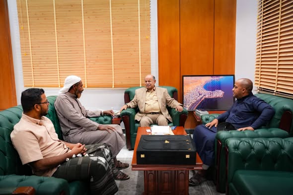 Al-Khanbasyi Puji Inisiatif Panitia Pernikahan Masal Di Distrik Hajr