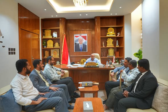 Anggota Majelis Kepresidenan Gubernur Hadhramaut Evaluasi Kondisi Pusat Penanganan Tumor