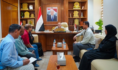 Anggota Majelis Kepresidenan Gubernur Hadhramaut Diskusikan Sebab Terhentinya Proyek Selokan Di Seiyun Dan Tarim