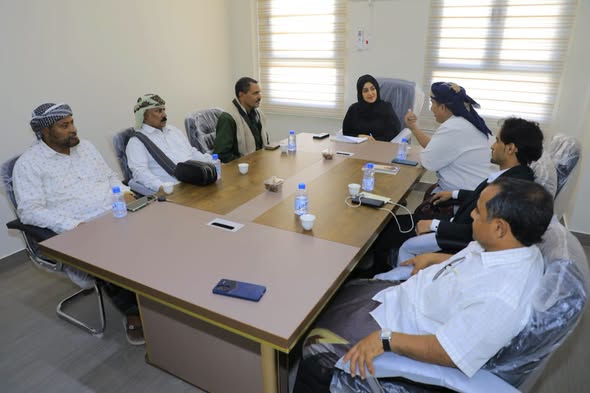 Wakil Hadhramaut Bidang Kewanitaan Bersama Pimpinan Dan Tokoh Socotra Bahas Kerjasama Pengajaran Dan Budaya