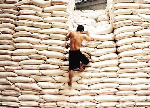 54 Ribu Ton Beras Pakistan Tiba Di Aden 