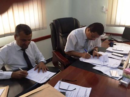 Pemprov Hadhramaut Tandatangi Kerjasama Listrik di 40 Suqqoh