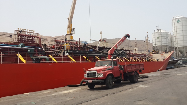 Pelabuhan Mukalla Semakian Normal, Folk Elegeant Kosongkan 20 Juta Liter Diesel