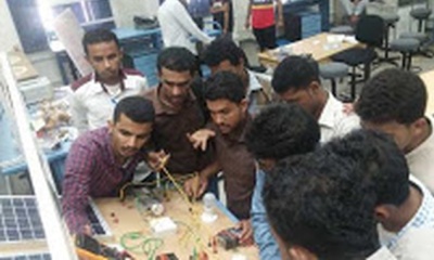 Pelatihan System Tenaga Surya Untuk Pelajar Tekom Dan   Informatika