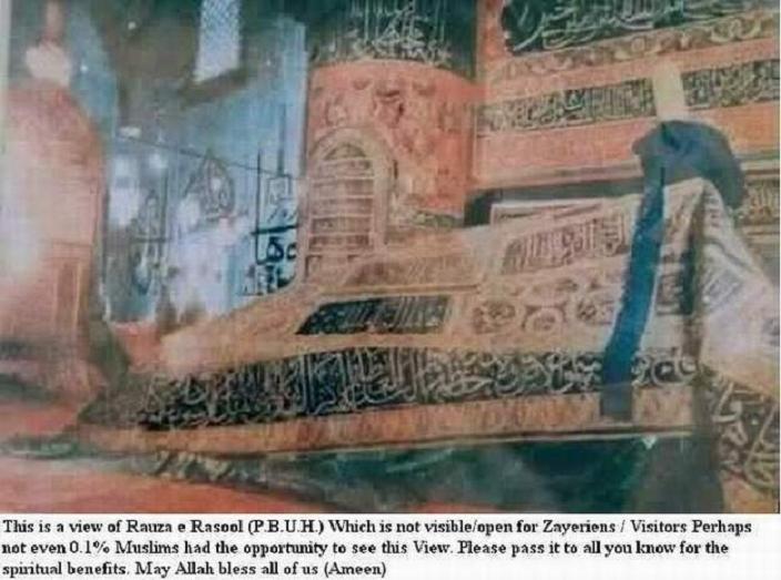 Mencium Kuburan dan Batu Nisan 