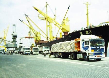 Yaman Ekspor Lebih Dari 2000 Ton Produk Dalam Negeri 