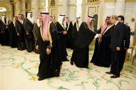 Pengusaha Saudi Datang untuk Menghadiri Forum Anak Yatim