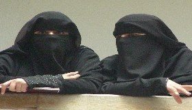 95% Kelas Pendidikan Untuk Dewasa Diisi Kaum Wanita